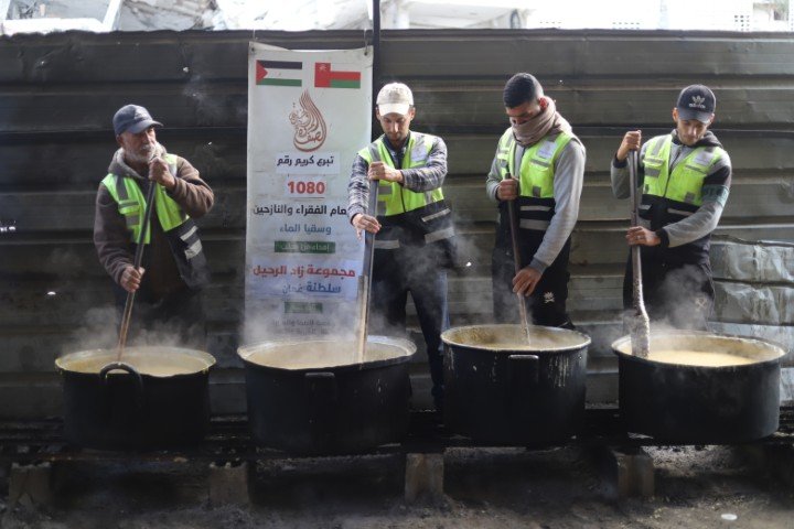 إطعام الفقراء والنازحين + سقيا ماء 1080